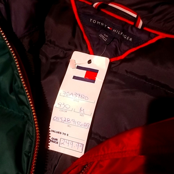 Tommy Hilfiger coat - Picture 3 of 3